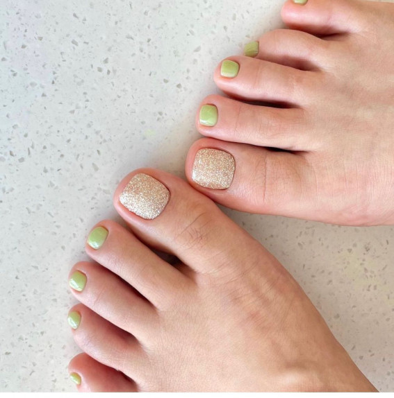43 Cute Toe Nail Designs : Green + Shimmery Toe Nails