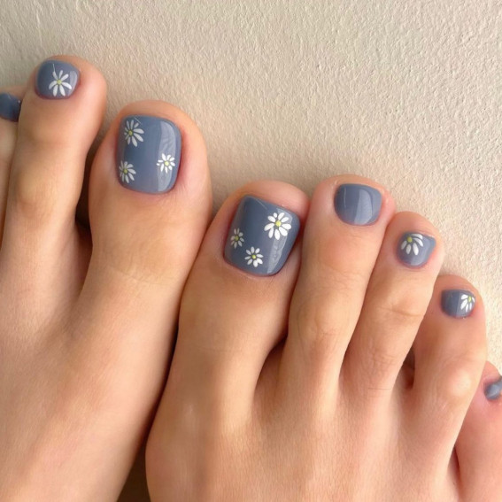 20 Cute Summer Toenail Designs to Try in 2023 - College Fashion