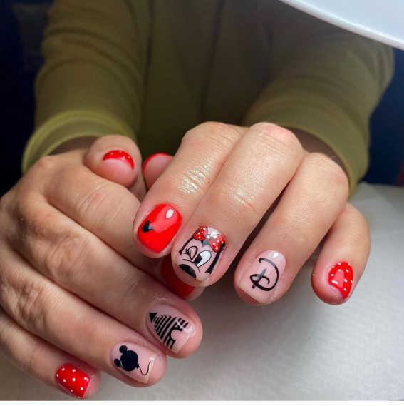 42 Mickey Mouse & Minnie Mouse Nails : Mickey Silhouette, Minnie and Red Nails