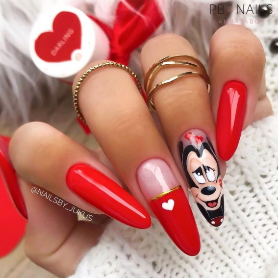 42 Mickey Mouse & Minnie Mouse Nails : Red Minnie Almond Nails