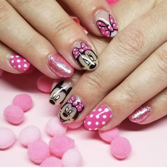 42 Mickey Mouse & Minnie Mouse Nails : Shimmery Pink Minnie Nails