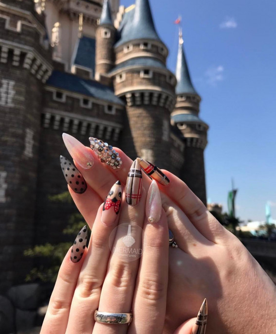 UPDATED] 30+ Awesome Mickey Mouse Nail Designs | Disneyland nails, Mickey  nails, Disney acrylic nails