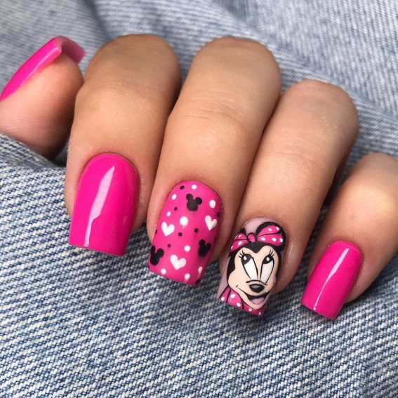 42 Mickey Mouse & Minnie Mouse Nails : Bright Pink Minnie Short Nails