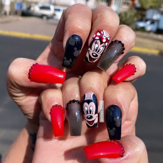42 Mickey Mouse & Minnie Mouse Nails : Black and Red Mickey & Minnie Nails