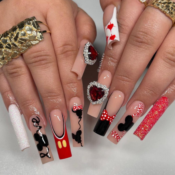 42 Mickey Mouse & Minnie Mouse Nails : Acrylic Glam Nails