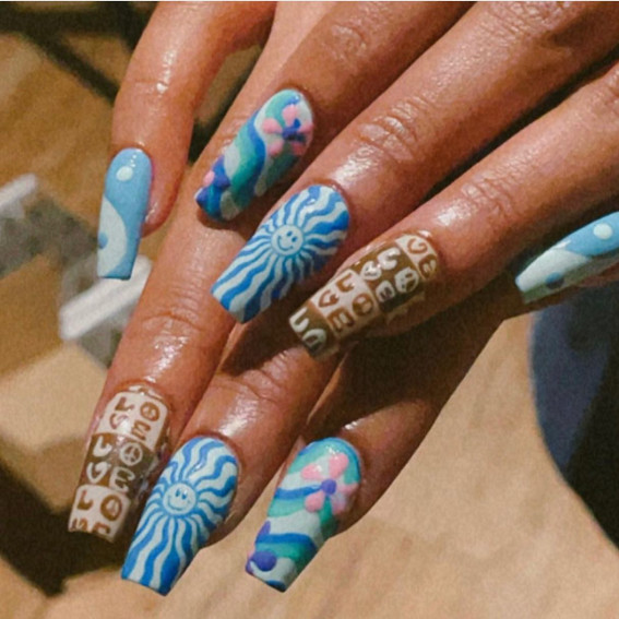 42 Psychedelic Nail Art Designs : Vintage Vibe Groovy Nails