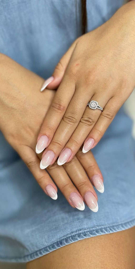 40 Stylish French Tip Nails for Any Nail Shape : Subtle Nails