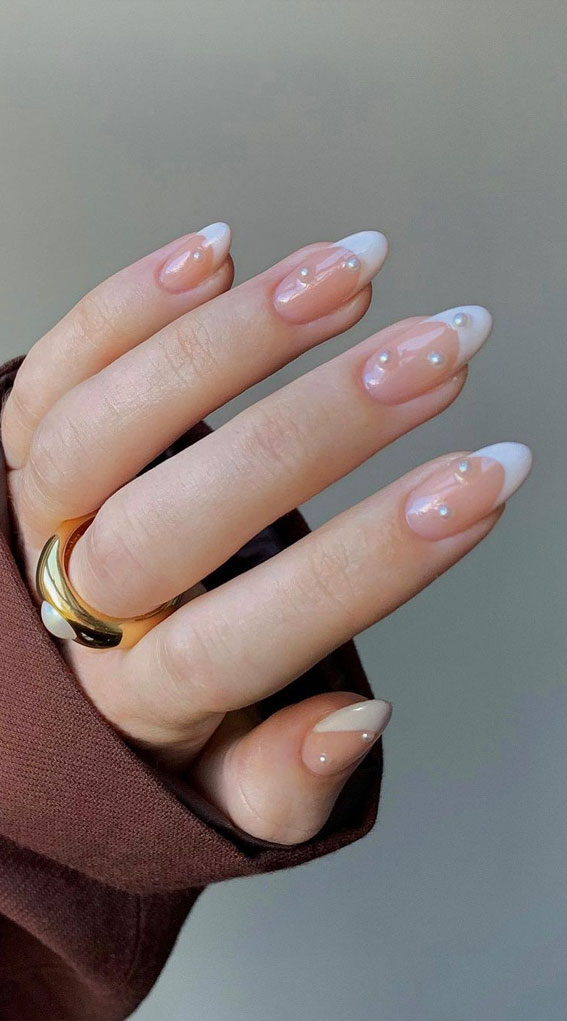 Fast Delivery 24PCS Full Cover Orange Nude Almond Shape Long Fingernail Tips  Artificial Fake Stick on Press on Nails - China Nail Tip and Art Nail price  | Made-in-China.com