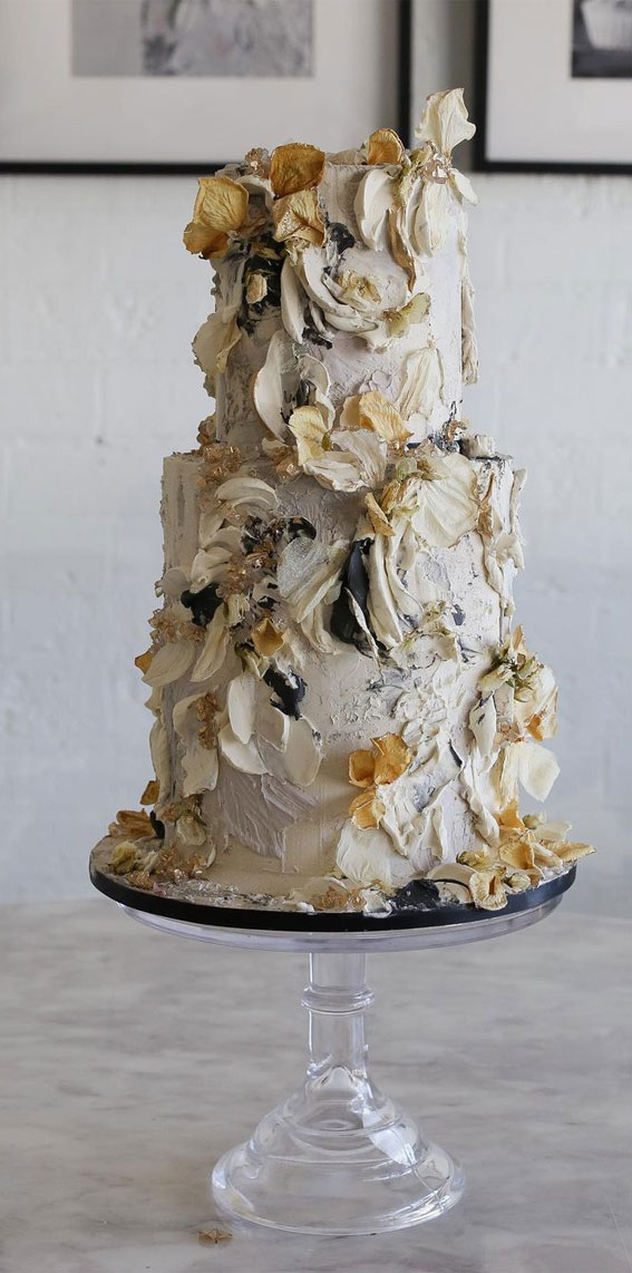 50 Cute Buttercream Cake Ideas for Any Occasion : Buttercream Monochrome Cake