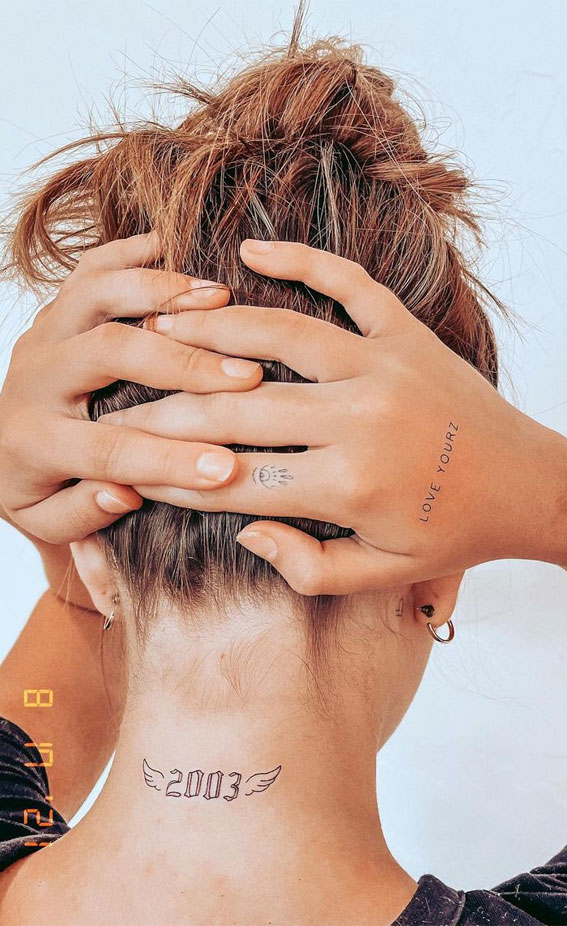 31 Small Hand Tattoos That Will Make You Want One  Styleoholic