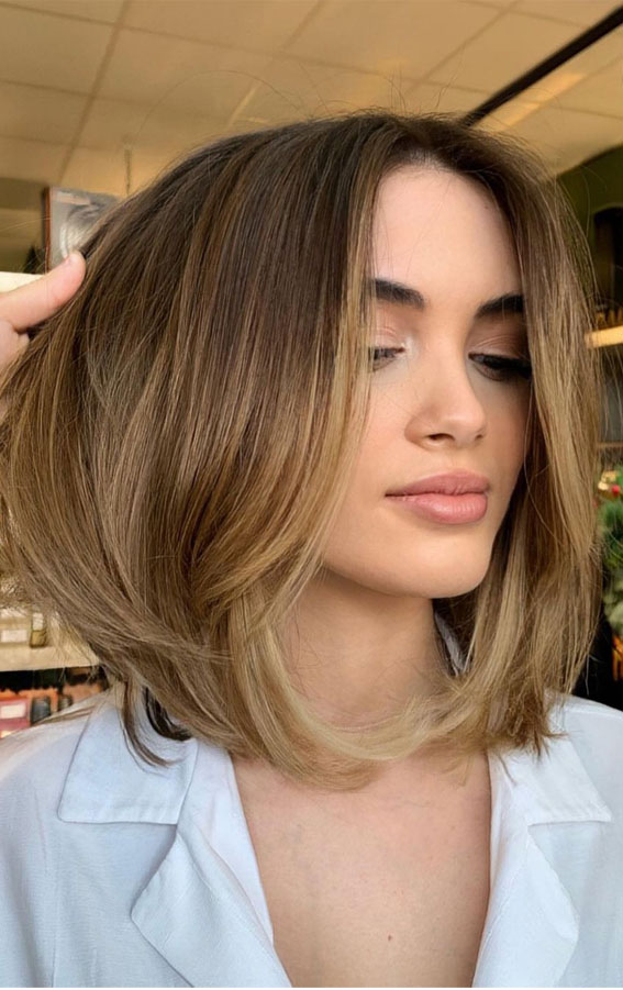 50 Stunning Hair Colour Ideas to Rock in 2022 : Ombre Beige Blonde Lob Haircut