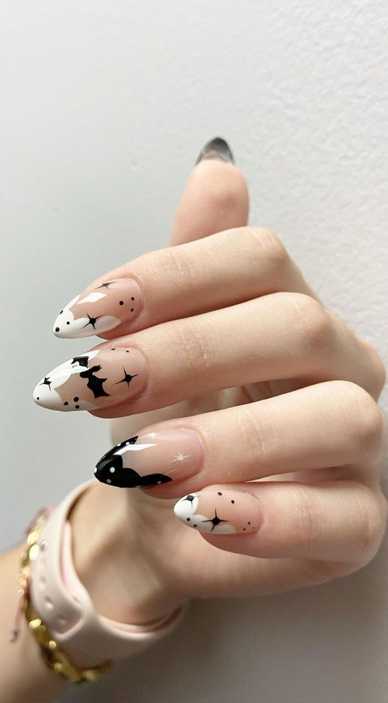 40 Cute Halloween Nail Designs : Black and White Scallop Tip Nails