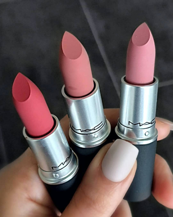 45 Mac Lipstick Shades You Should Own : Stay Curious, Sultry Move + Reverence