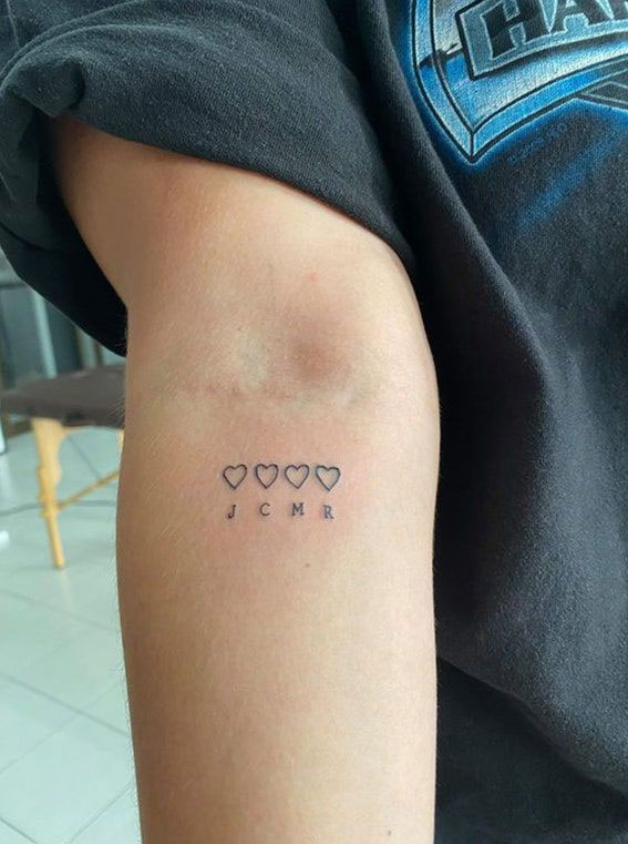 30 Small Wrist Tattoo Ideas That Are Subtle and Chic-cheohanoi.vn