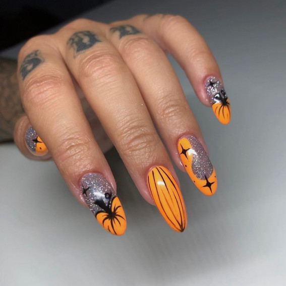 42 Best Halloween Nail Ideas in 2022 : Silver Nails with Orange Pumpkin Details