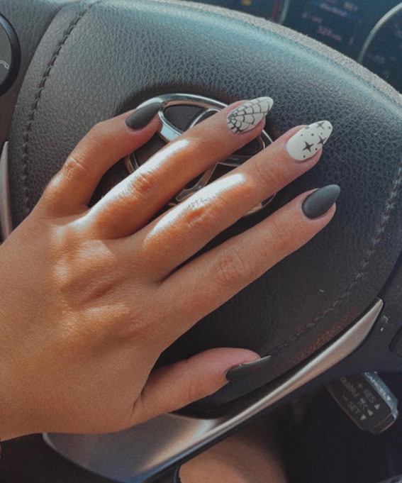 42 Best Halloween Nail Ideas in 2022 : Grey Cobweb White and Grey Nails