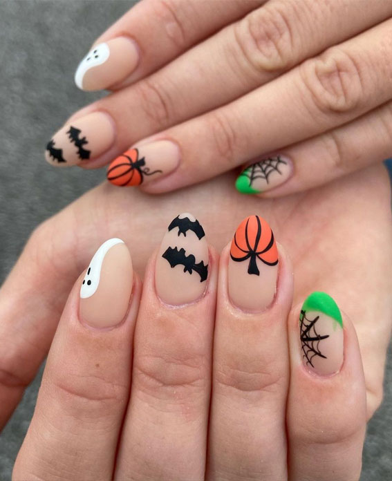 30+ Spooky Halloween Nail Ideas : Matte Green, Pumpkin and Ghost Nails