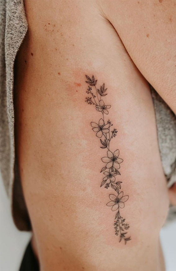 70+ Beautiful Tattoo Designs For Women : Floral Side Piece I Take You