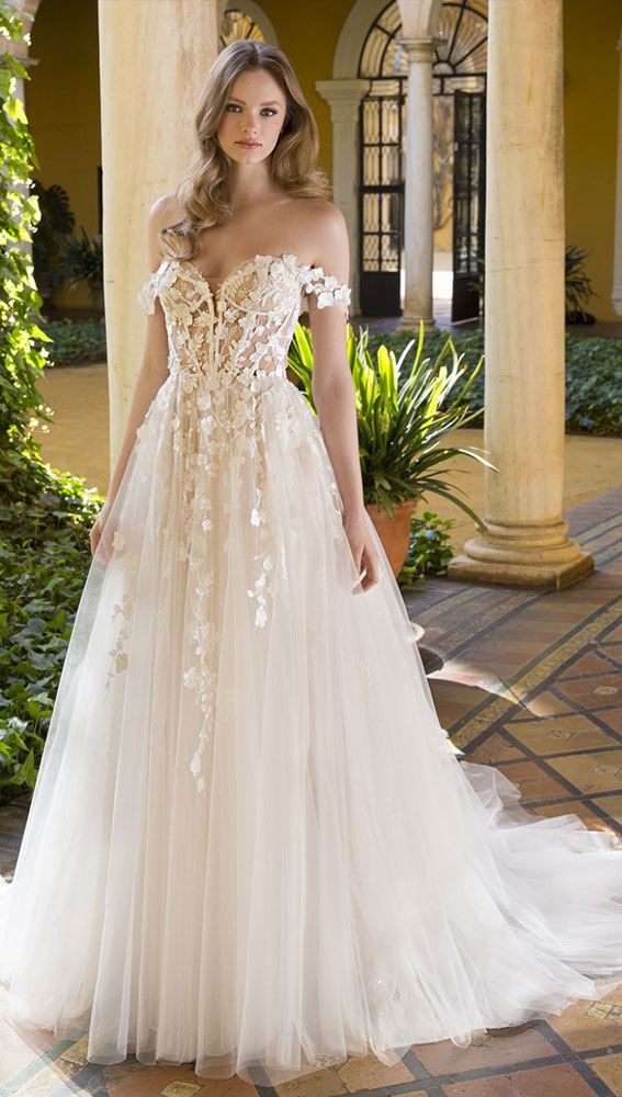 tulle wedding dress, off the shoulder wedding dress, wedding dress materials, wedding dress fabric