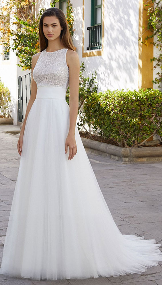 tulle wedding dress, sleeveless wedding dress, wedding dress materials, wedding dress fabric