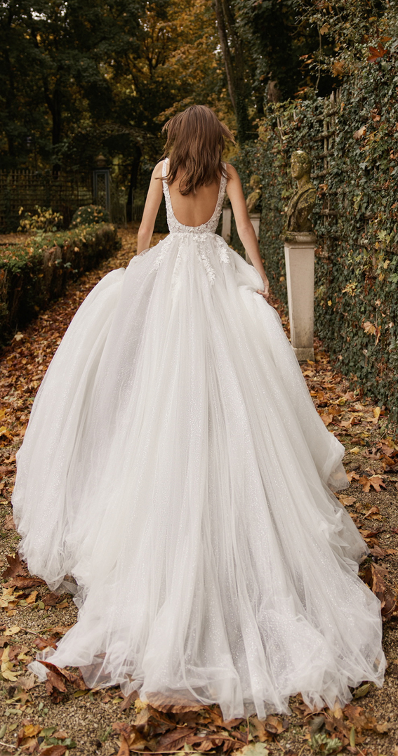Netta BenShabu Fall 2023 Wedding Dresses — Ravissant Bridal Collection