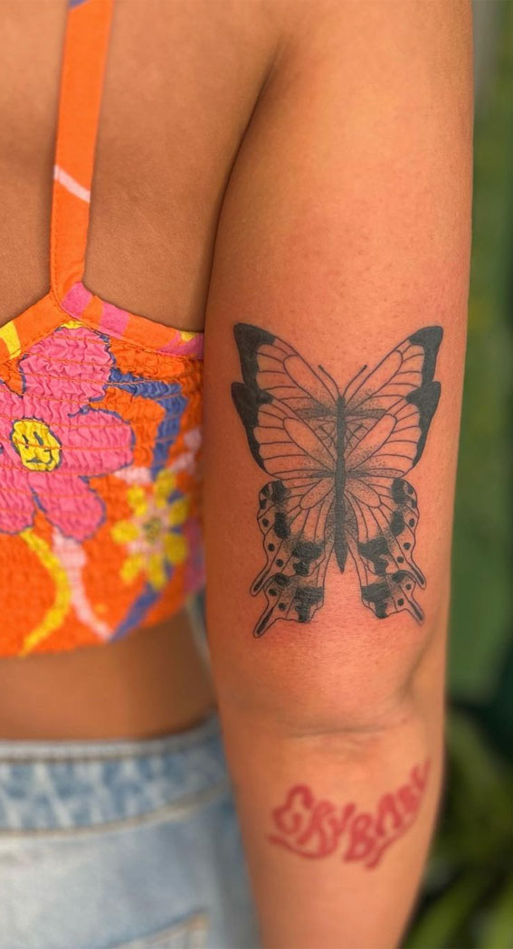 30 Cute Butterfly Tattoos : Funky Top + Butterfly on Arm