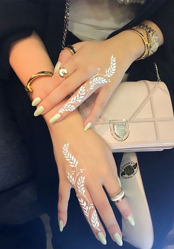 70 Minimal Henna Designs : White Henna on 4th Fingers