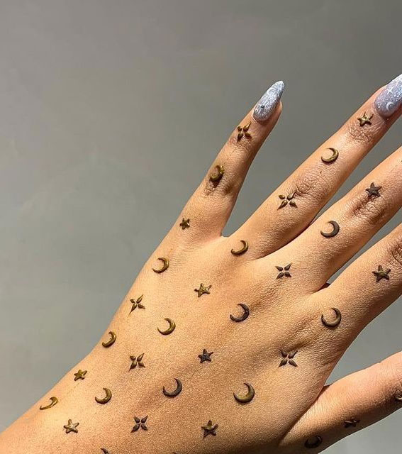 50 Gorgeous And Simple Henna Designs For The Minimalist Mehndi Enthusiasts  | WedMePlz