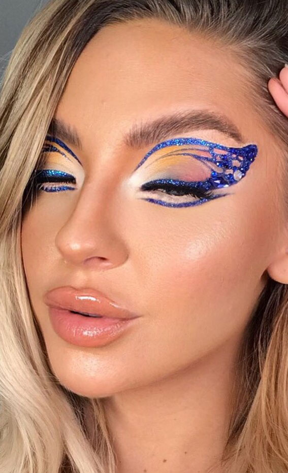Butterfly Hot Makeup Trends for the Season : Glitter Blue Butterfly Eyeliner