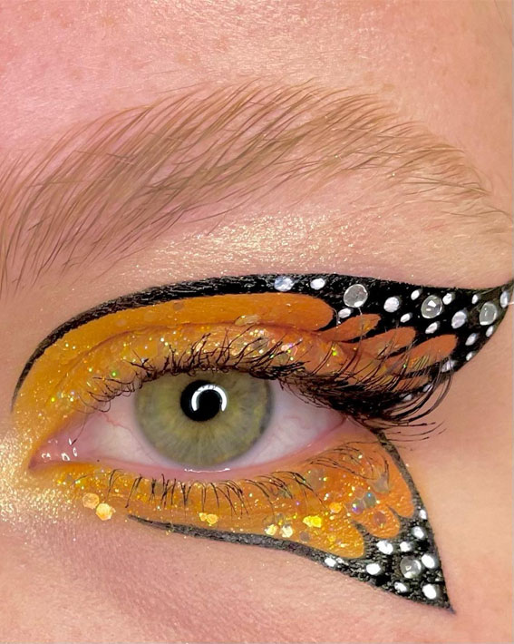 Butterfly Hot Makeup Trends for the Season : Golden Yellow Butterfly