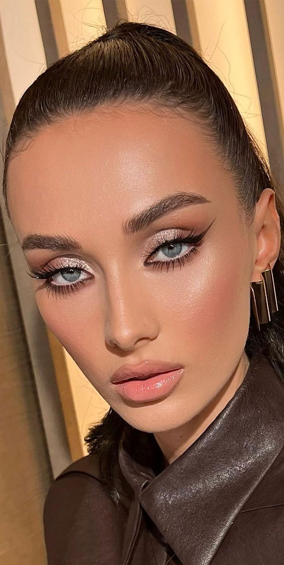 Summer Makeup Looks That Shine : Bronze Eye + Nude Pink Lips