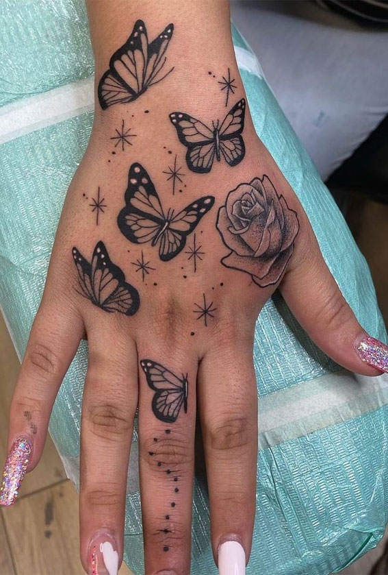Ink Embrace Artistry on the Hand : Rose & Butterflies