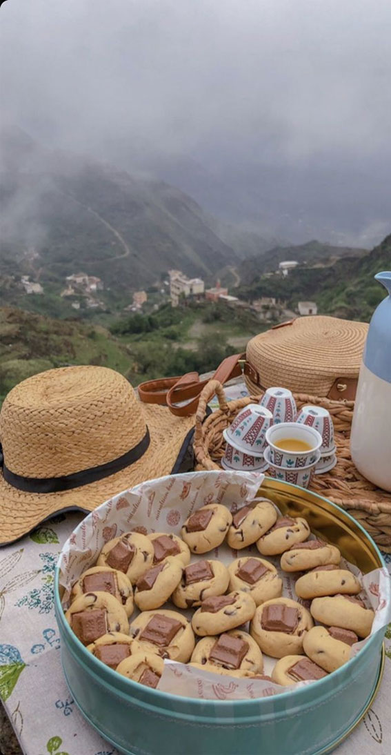 Feast for the Senses Captivating Food Aesthetics : Eating Cookies on Top of The World