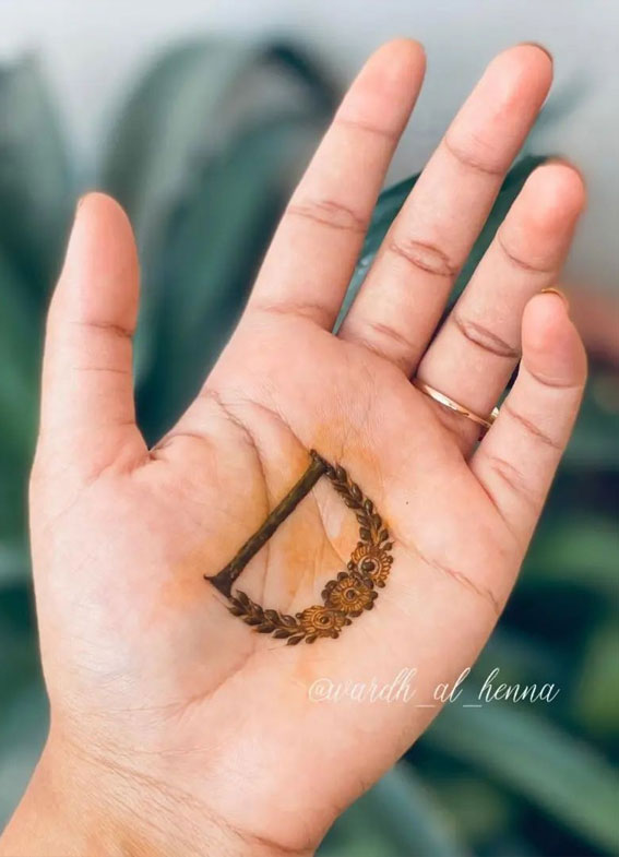 22 Floral Henna Patterns Inspired by Nature : D Monogram Floral