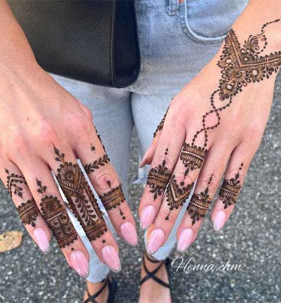 50 Timeless Allure of Henna Designs : Legacy of Beauty