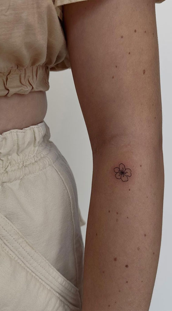 122 Small Tattoo Ideas That Are Perfectly Minimalist