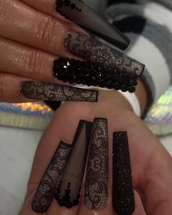 Enchanting Halloween Nail Art Ideas : Black Lace Elegant Nails