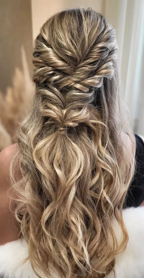 half up half down hairstyle, prom hairstyle, prom half up half down, ponytail prom hairstyle, ponytail wedding hairstyle, wedding hairstyles, wedding hairstyle half up half down, half up half down soft waves