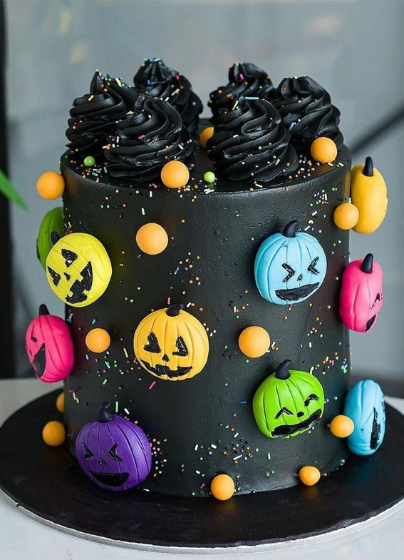 Halloween Cake Ideas to Haunt Your Taste Buds : Black Cake with Colourful Pumpkins