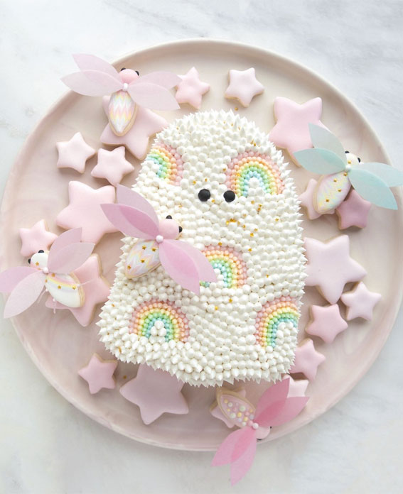 Halloween Cake Ideas To Haunt Your Taste Buds : Cute Little Ghost Cake