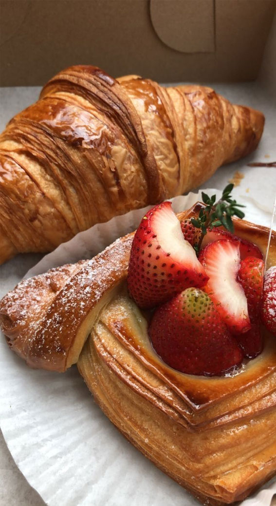 Savory Seduction 50 Feasts for the Senses : Stuffed Strawberry Croissant