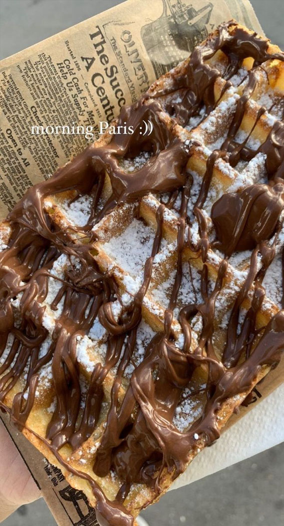 Savory Seduction 50 Feasts for the Senses : Chocolate Drizzle Waffle