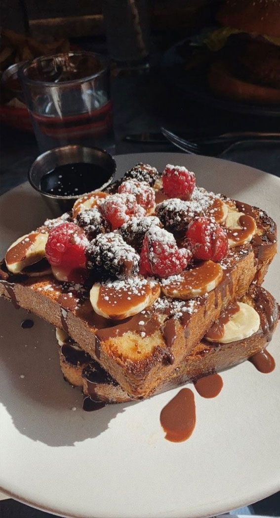 Savory Seduction 50 Feasts for the Senses : Strawberry & Banana French Toast