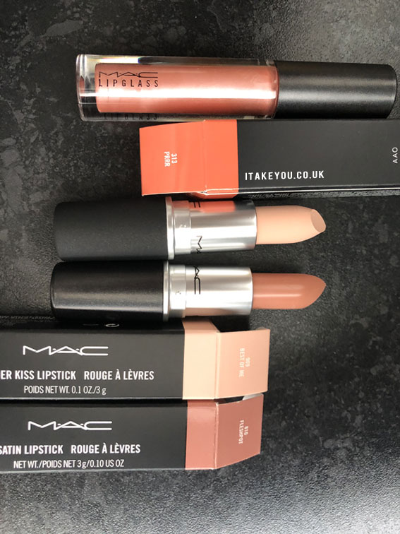 Mac lipstick aesthetic, MAC Lipstick Shades, MAC Lipstick Colours, MAC Lipstick Swatch  