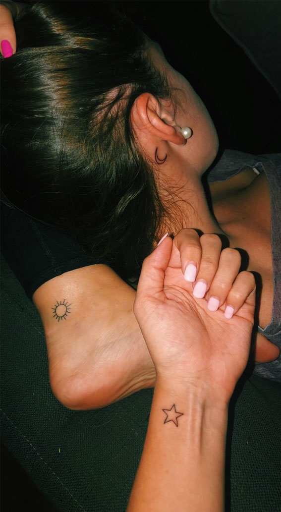 50 Petite Tattoo Ideas : Star & Sun Tattoos