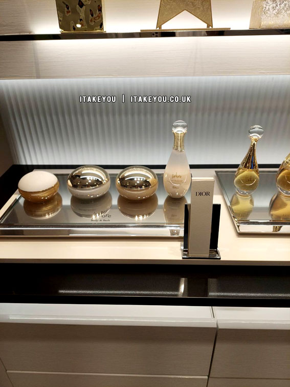 A Snapshot of Beauty Essentials : DIOR J’adore Bath Body Oil