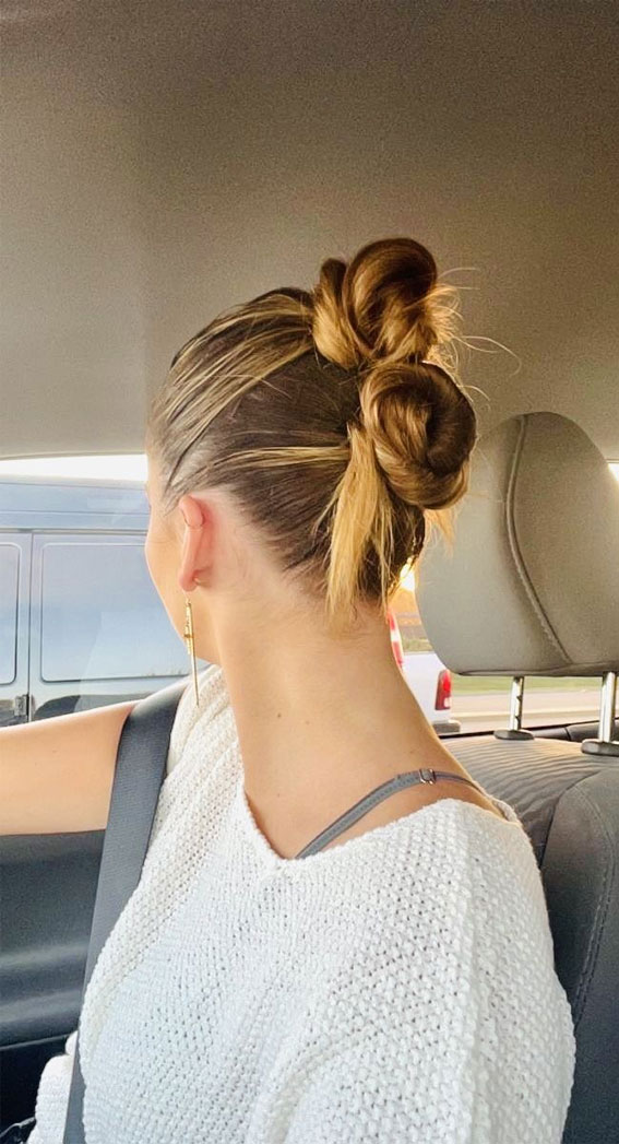 40 Effortlessly Adorable Hairstyles for Every Day : Double Knot Buns