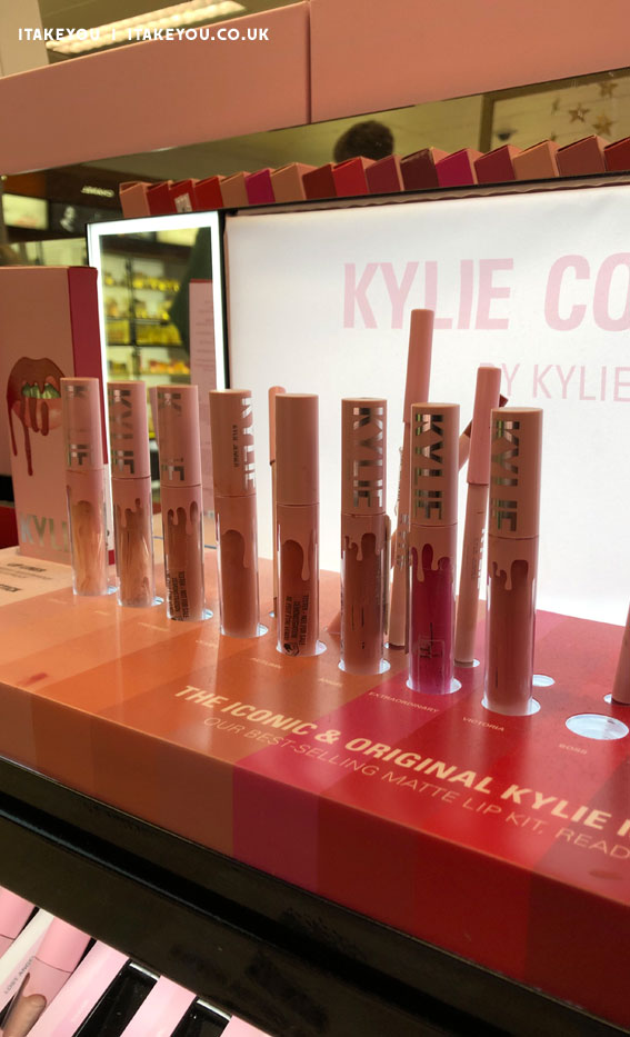 A Snapshot of Beauty Treasures : Kylie Matte Lip