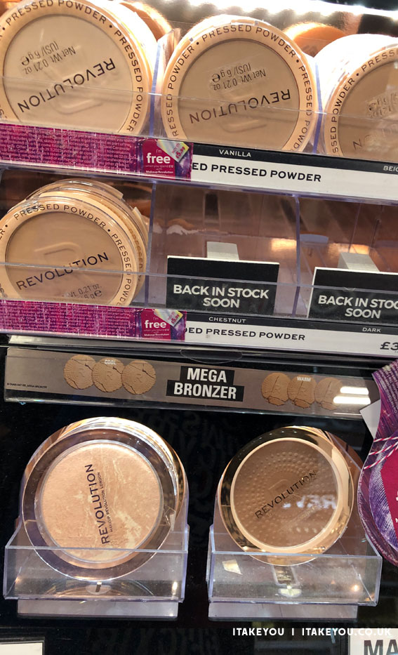 A Snapshot of Beauty Essentials : Pressed Powder Revolution