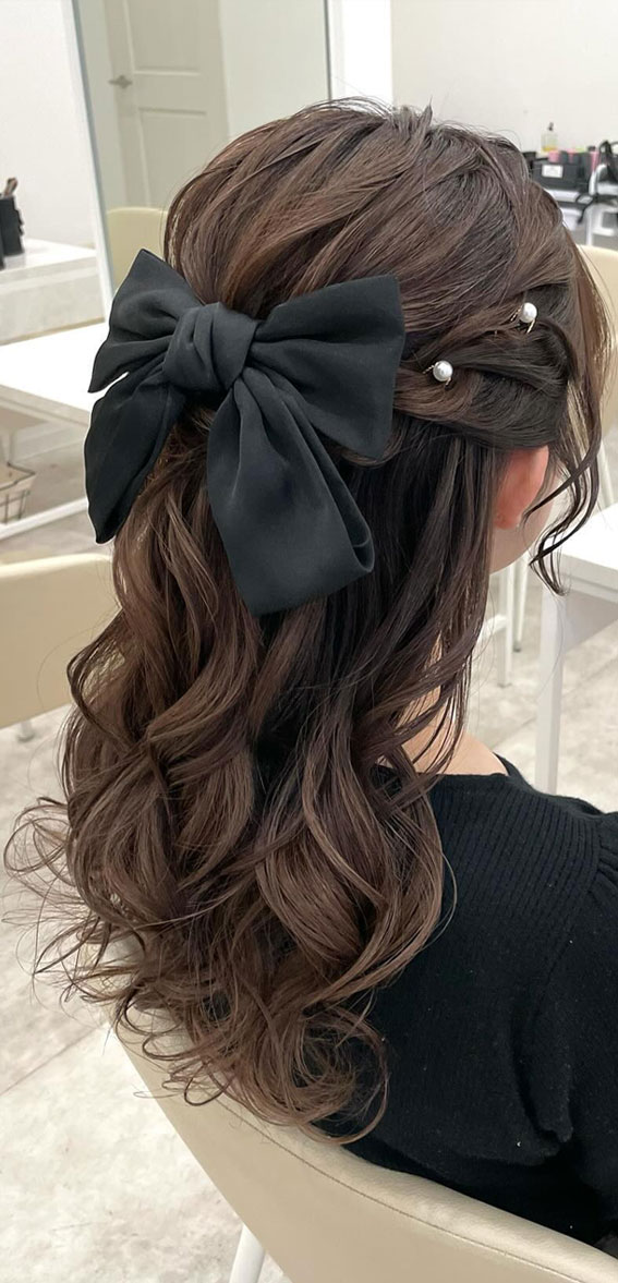 On-Trend Bow Hairstyles for a Chic and Playful Look : Half Up with Pearls & Bow